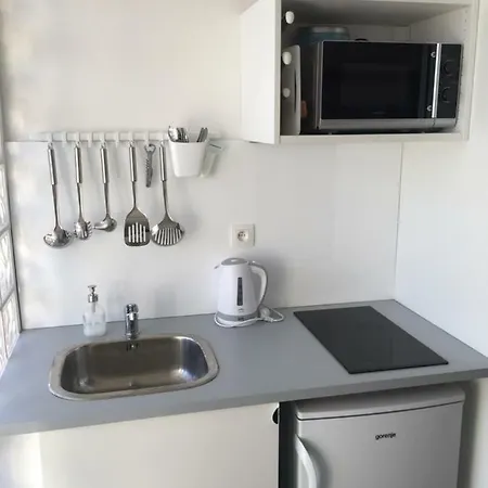 Vila Riviera *