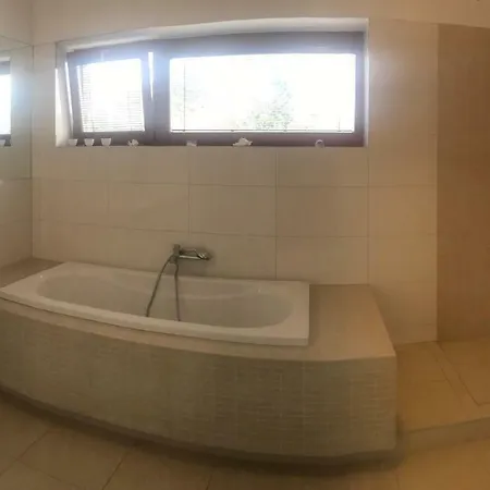 Vila Riviera * Bratislava